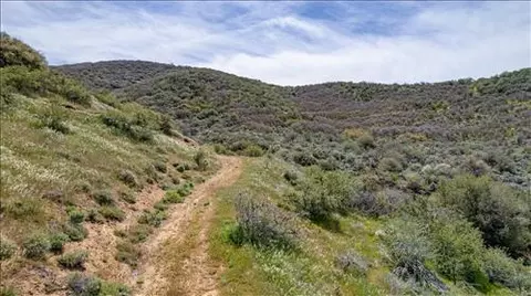 18050 Matterhorn Dr, Tehachapi, CA 93561 photo 13
