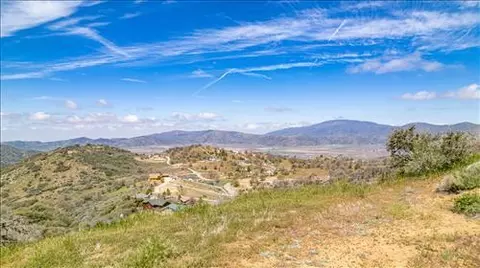 18050 Matterhorn Dr, Tehachapi, CA 93561 photo 15