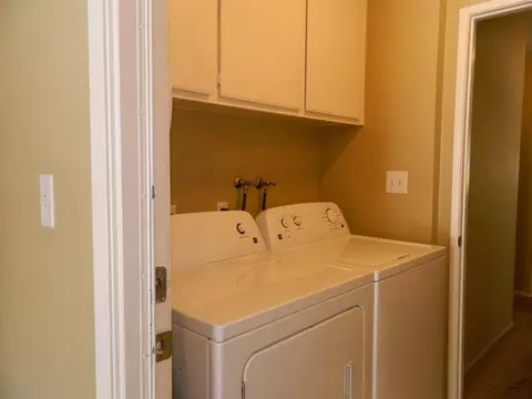 44102 Fenhold St E, Lancaster, CA 93535 photo 9