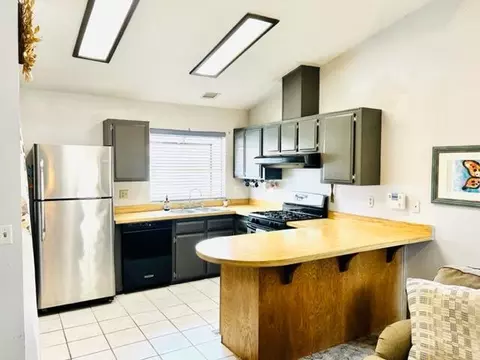 14233 Winchester Dr, Mojave, CA 93501 photo 6