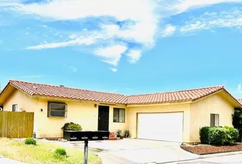 14233 Winchester Dr, Mojave, CA 93501 photo 1