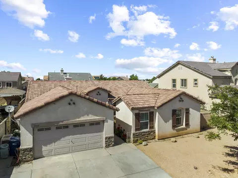 2425 Estrella Ct, Palmdale, CA 93550 photo 1