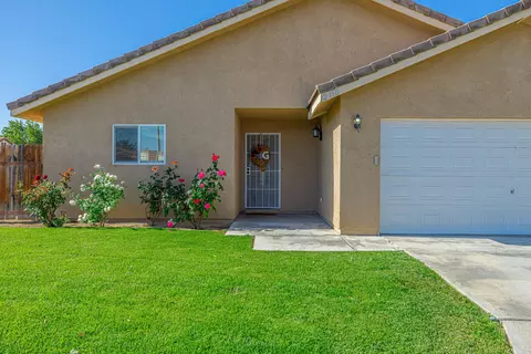 2310 Morningside Ave, Lancaster, CA 93535 photo 3