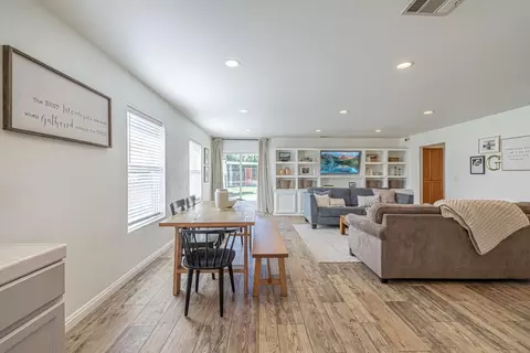 2310 Morningside Ave, Lancaster, CA 93535 photo 5
