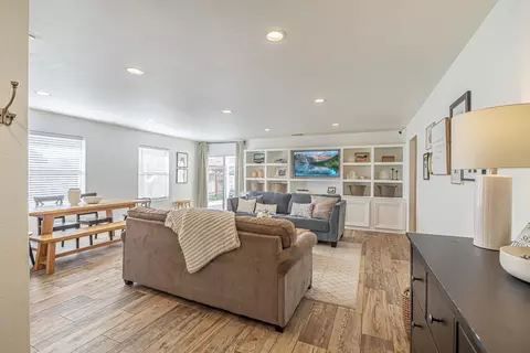 2310 Morningside Ave, Lancaster, CA 93535 photo 4