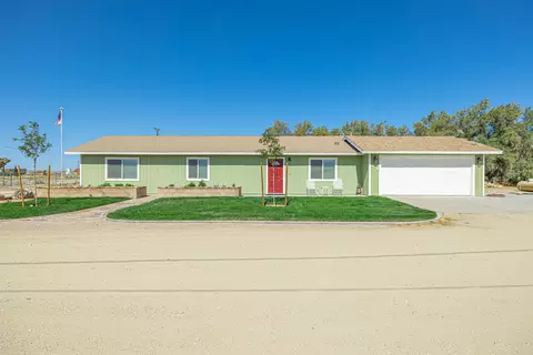 1201 Backus Rd, Mojave, CA 93501 photo 1