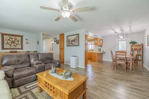1201 Backus Rd, Mojave, CA 93501 photo 15