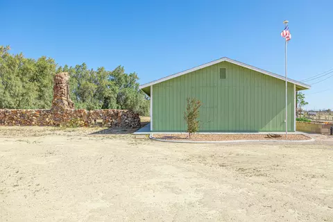 1201 Backus Rd, Mojave, CA 93501 photo 31