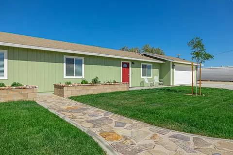 1201 Backus Rd, Mojave, CA 93501 photo 9