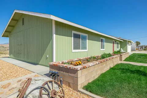 1201 Backus Rd, Mojave, CA 93501 photo 10