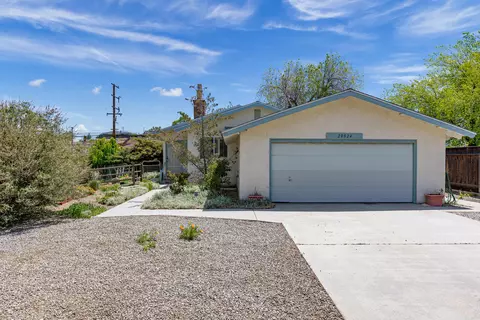 20824 Brentwood Dr, Tehachapi, CA 93561 photo 1