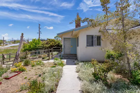 20824 Brentwood Dr, Tehachapi, CA 93561 photo 3