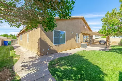6036 Starview Dr, Lancaster, CA 93536 photo 33