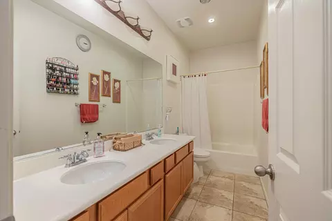 6036 Starview Dr, Lancaster, CA 93536 photo 21