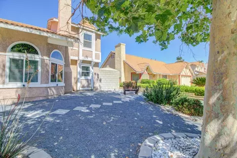 37411 Conifer Dr, Palmdale, CA 93550 photo 4