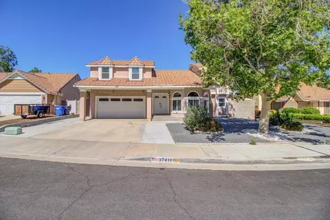 37411 Conifer Dr, Palmdale, CA 93550 photo 1
