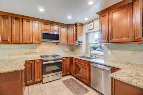 37411 Conifer Dr, Palmdale, CA 93550 photo 13