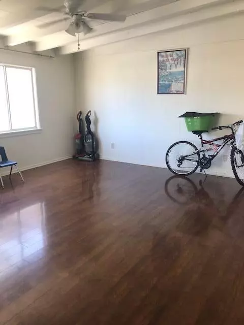 38527 30th St E, Palmdale, CA 93550 photo 5