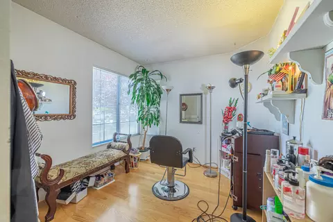 43820 E 5th St, Lancaster, CA 93535 photo 17