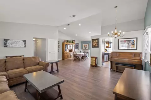 40724 Va Valor, Palmdale, CA 93551 photo 8