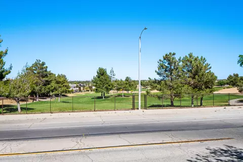 40724 Va Valor, Palmdale, CA 93551 photo 32