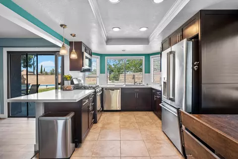 40724 Va Valor, Palmdale, CA 93551 photo 12