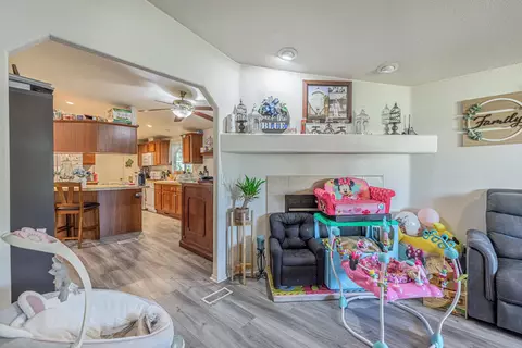 43850 20th St E #SPC 216, Lancaster, CA 93535 photo 11