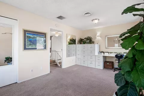 44012 Halcom Ave, Lancaster, CA 93536 photo 35
