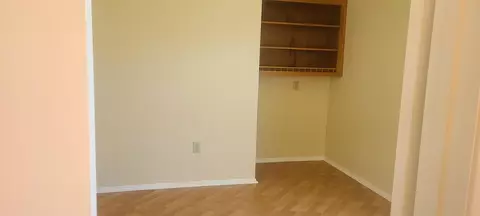 14313 Somerset Dr, Mojave, CA 93501 photo 9