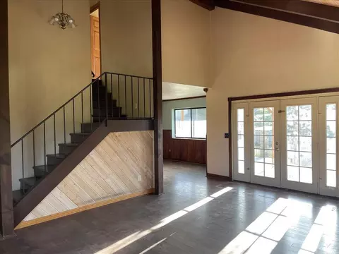 24550 Deertrail Dr, Tehachapi, CA 93561 photo 4