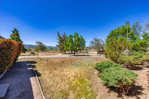 27350 Harness Dr, Tehachapi, CA 93561 photo 32