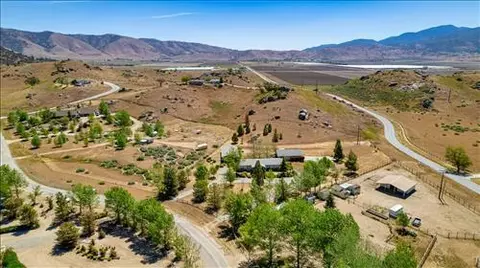 27350 Harness Dr, Tehachapi, CA 93561 photo 48