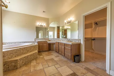 4054 Equestrian Way, Lancaster, CA 93536 photo 20