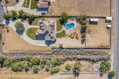 4054 Equestrian Way, Lancaster, CA 93536 photo 3