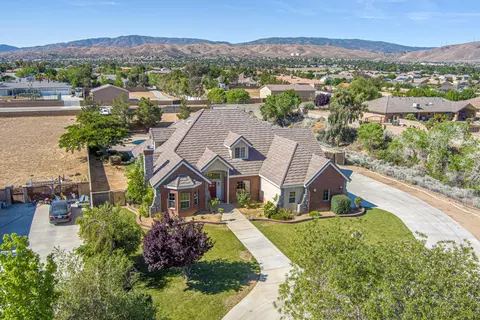 4054 Equestrian Way, Lancaster, CA 93536 photo 56