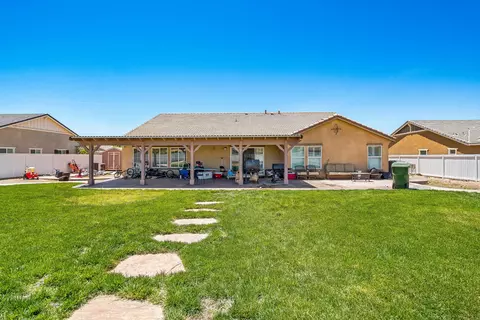 43310 Tali St, Lancaster, CA 93535 photo 8