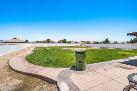 43310 Tali St, Lancaster, CA 93535 photo 9