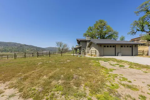 24201 Silver Creek Way, Tehachapi, CA 93561 photo 38