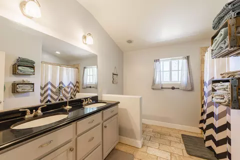 24201 Silver Creek Way, Tehachapi, CA 93561 photo 30
