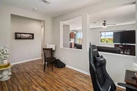 8822 Mora Ct, Lancaster, CA 93536 photo 18