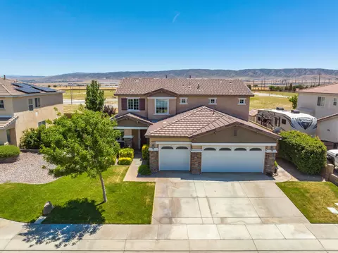 8822 Mora Ct, Lancaster, CA 93536 photo 40