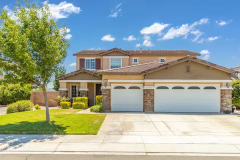 8822 Mora Ct, Lancaster, CA 93536 photo 1