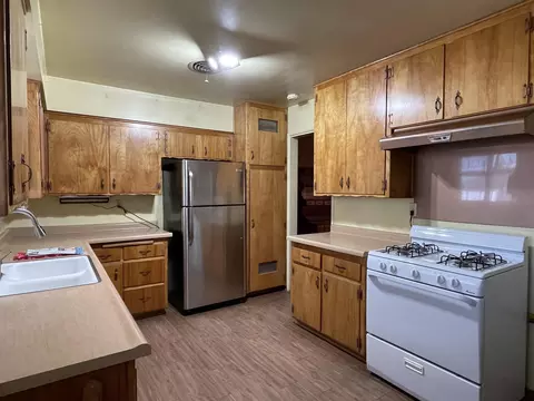 42552 7th St E, Lancaster, CA 93535 photo 6
