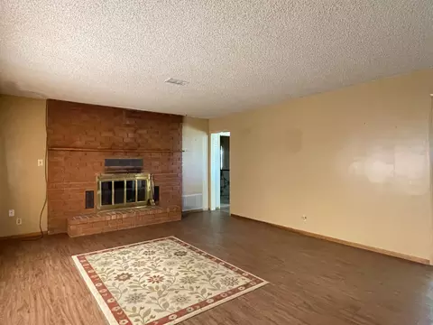 42552 7th St E, Lancaster, CA 93535 photo 3
