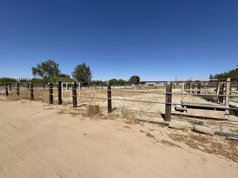 42552 7th St E, Lancaster, CA 93535 photo 24