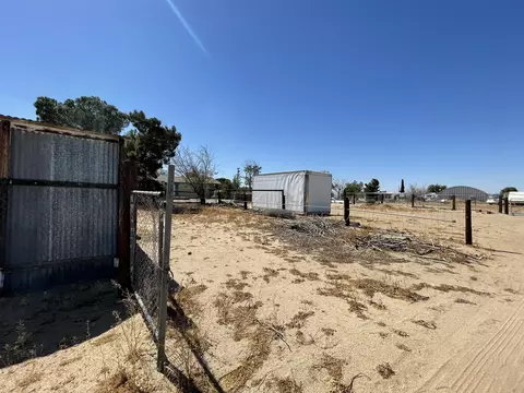 42552 7th St E, Lancaster, CA 93535 photo 23