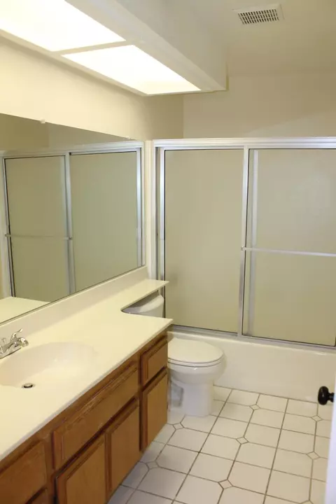 37919 Janus Dr, Palmdale, CA 93550 photo 10