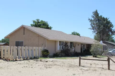40658 E 174th St, Lancaster, CA 93535 photo 1