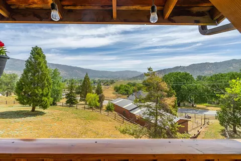 30601 Sheeptrail Ct, Tehachapi, CA 93561 photo 19
