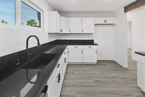 141 E Ave J 2, Lancaster, CA 93535 photo 11